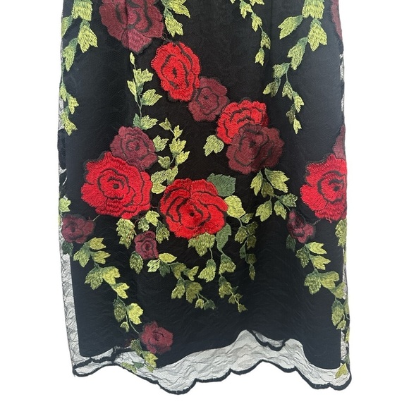 Betsey Johnson Black and Red Floral Dress - Picture 6 of 14